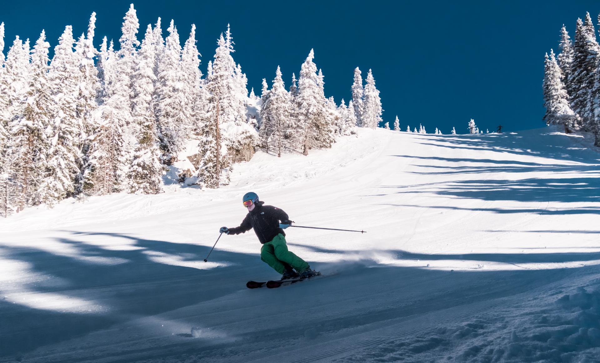 Andy H Skiing in  Kvitfjell