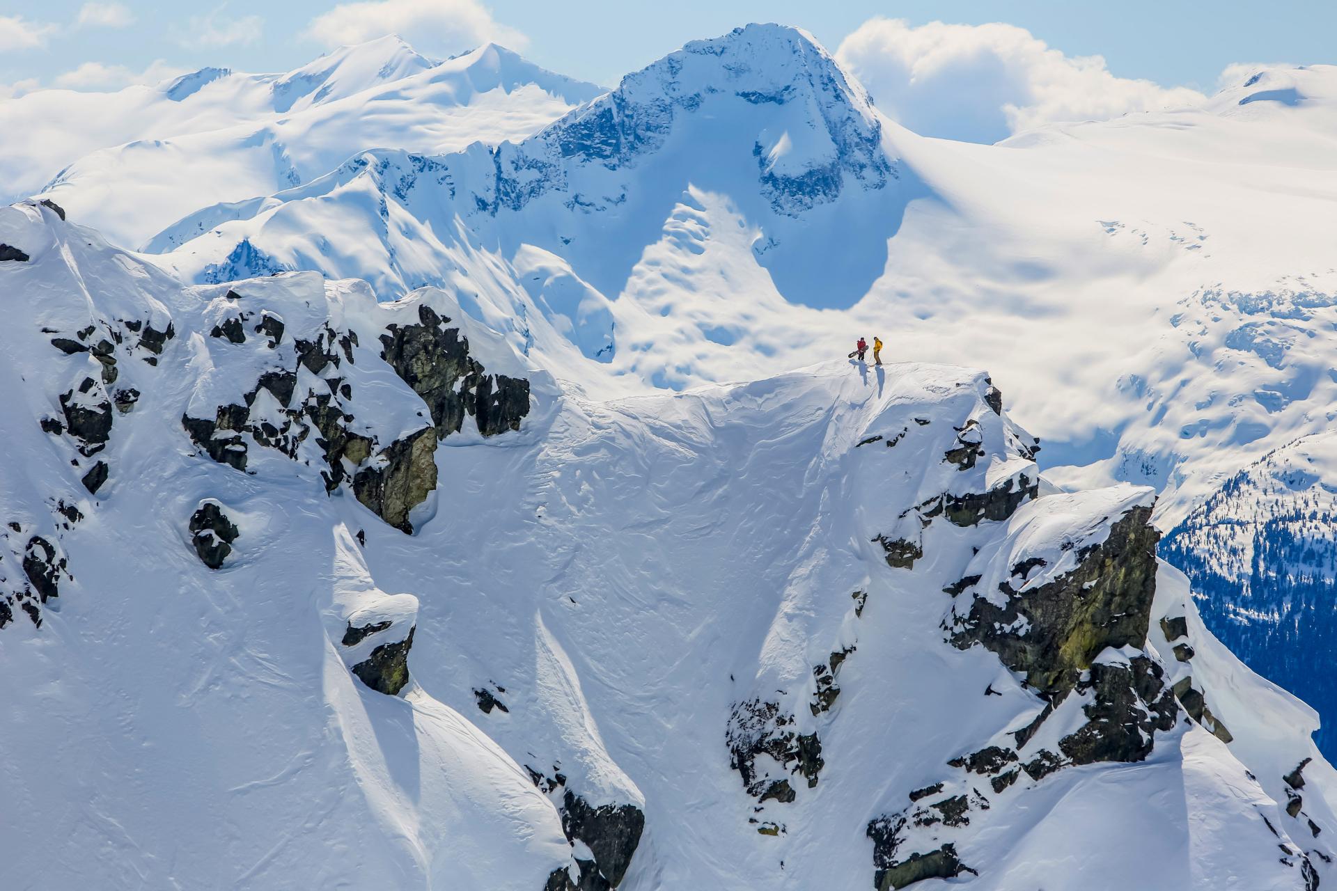 Deep snow, steep terrain - breathtaking views from Disease Ridge © Randy Linchs / Extremely Canadian Deep snow, steep terrain - breathtaking views from Disease Ridge © Randy Linchs / Extremely Canadian