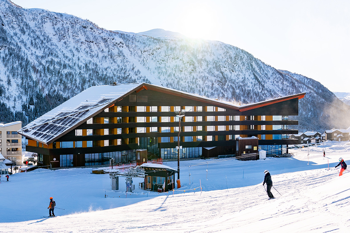 The Myrkdalen Hotel's stylish exterior and convenient ski-in ski-out location © Sverre Hjornevik The Myrkdalen Hotel's stylish exterior and convenient ski-in ski-out location © Sverre Hjornevik