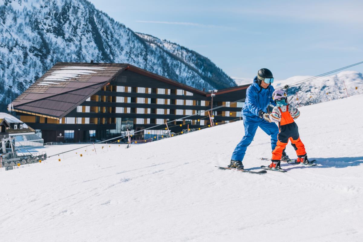 Myrkdalen Ski School © Chris Baldry